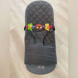 Baby Björn Bouncer Bliss with toy bar